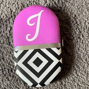 Stylish Pink and Black Geometric Patterned Manicure Set